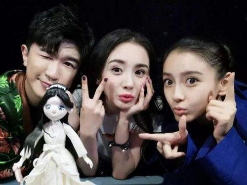疯狂爆料娱乐圈百度云,揭秘明星幕后故事与幕后黑幕  第1张 疯狂爆料娱乐圈百度云,揭秘明星幕后故事与幕后黑幕  第1张