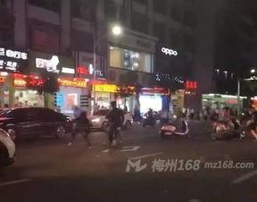网友爆料摩托车事件视频,摩托车失控引发事故,现场画面令人揪心  第2张 网友爆料摩托车事件视频,摩托车失控引发事故,现场画面令人揪心  第2张